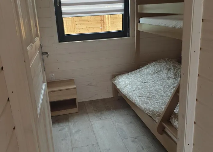 Letniskowe Jantarowa 2-1 Lodge Chłopy